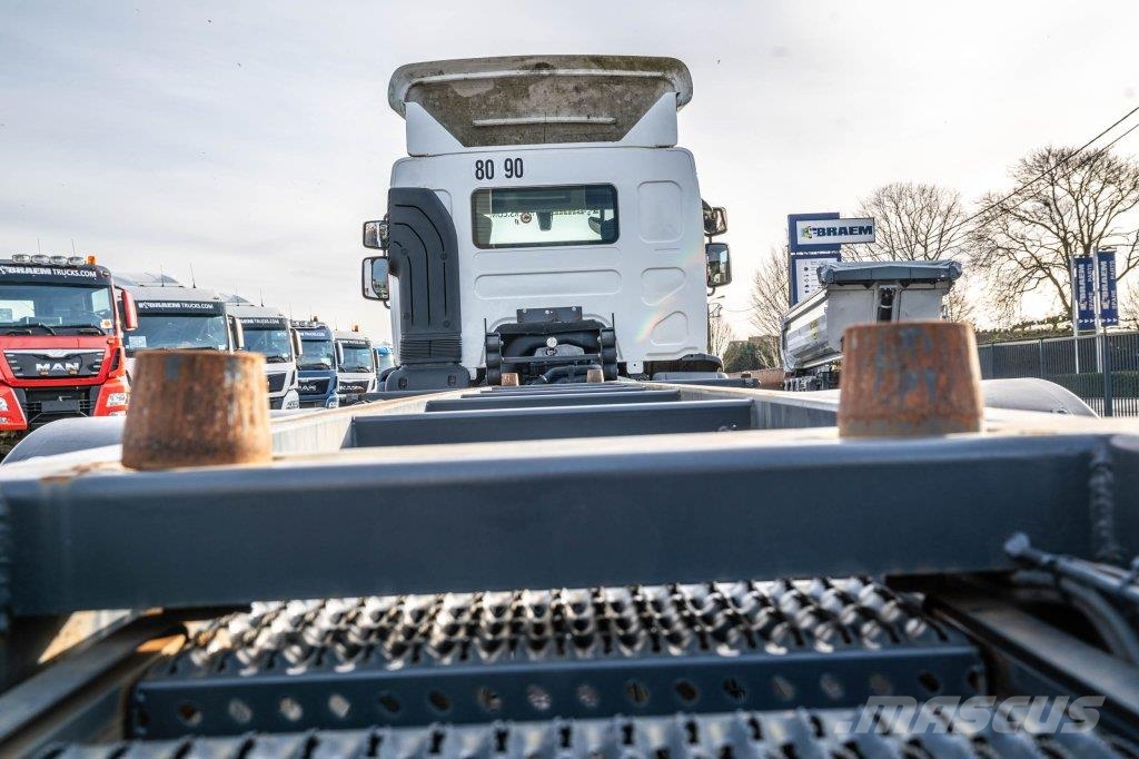 Renault D19 WIDE 280 DXI+DHOLLANDIA 1.5T. Camiones desmontables