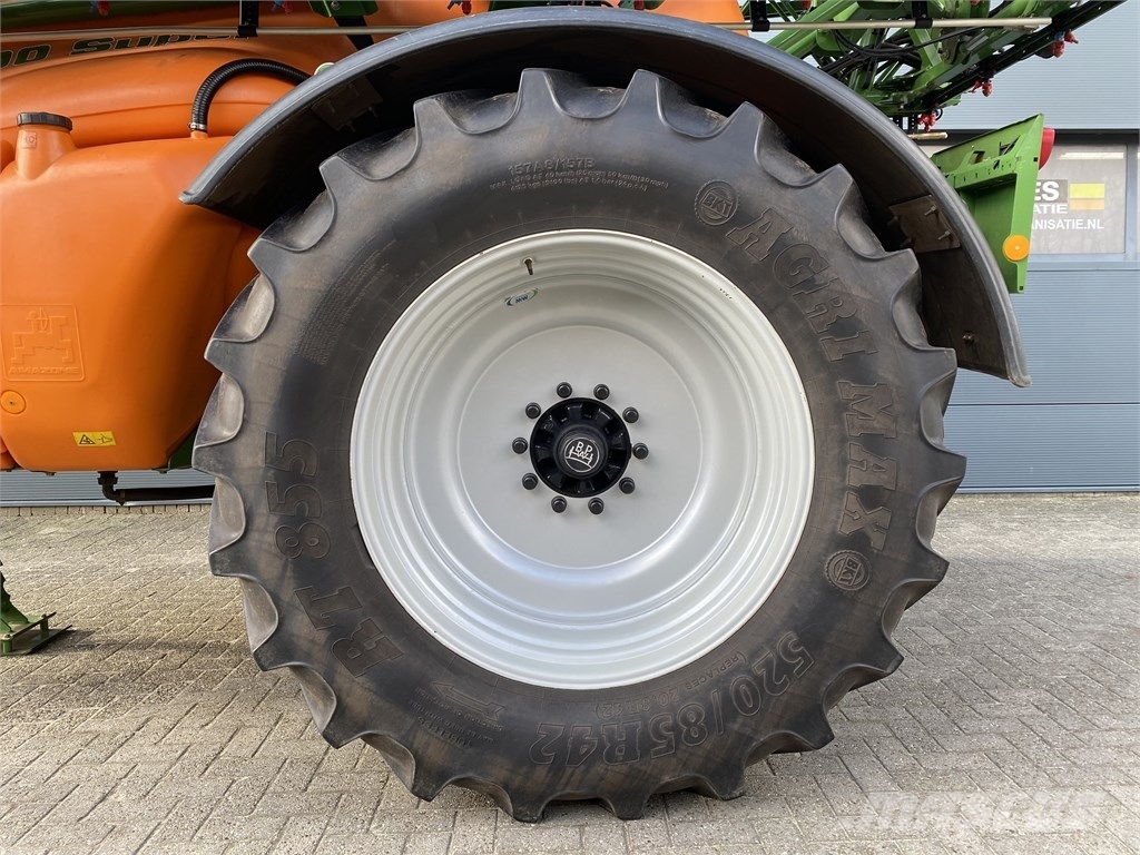 Amazone UX 5200 Irroratrici trainate