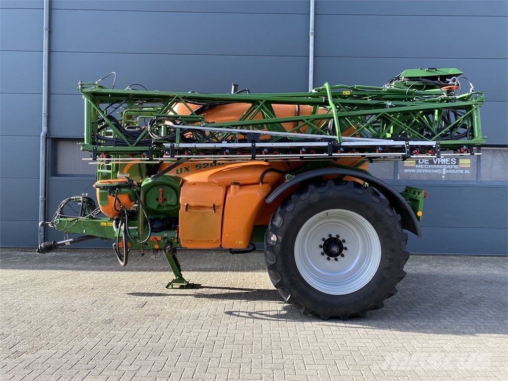 Amazone UX 5200 Irroratrici trainate