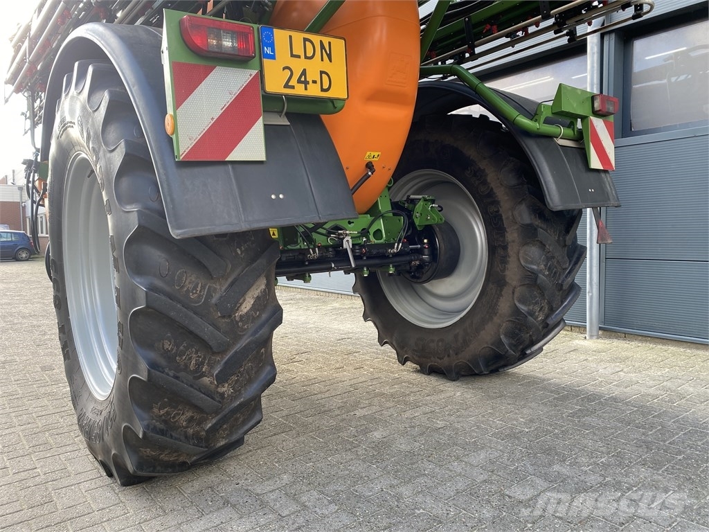 Amazone UX 5200 Irroratrici trainate
