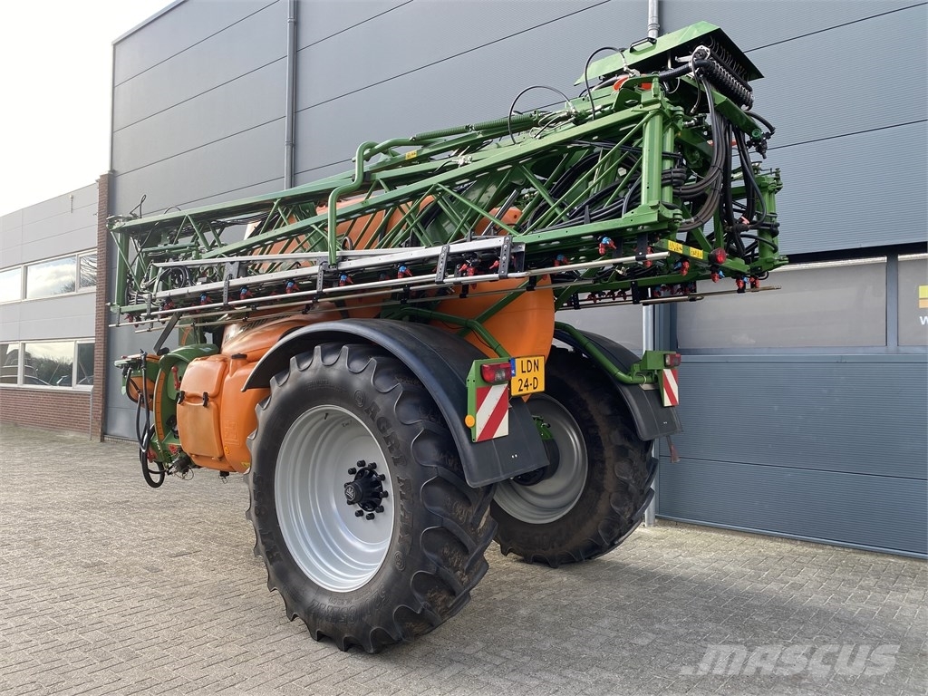 Amazone UX 5200 Irroratrici trainate