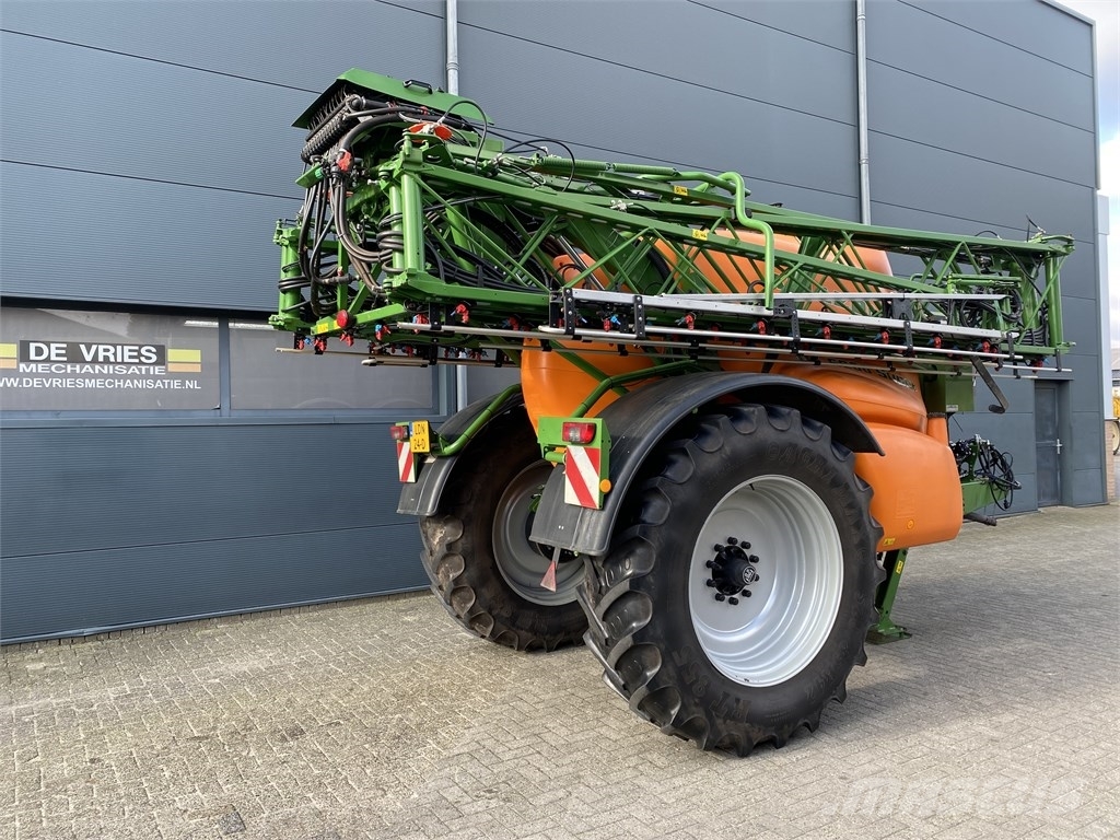 Amazone UX 5200 Irroratrici trainate