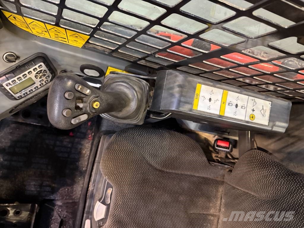 Bobcat T 770 Pásové nakladače