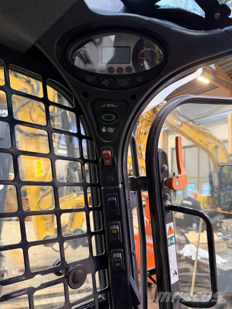 Bobcat T 770 Pásové nakladače