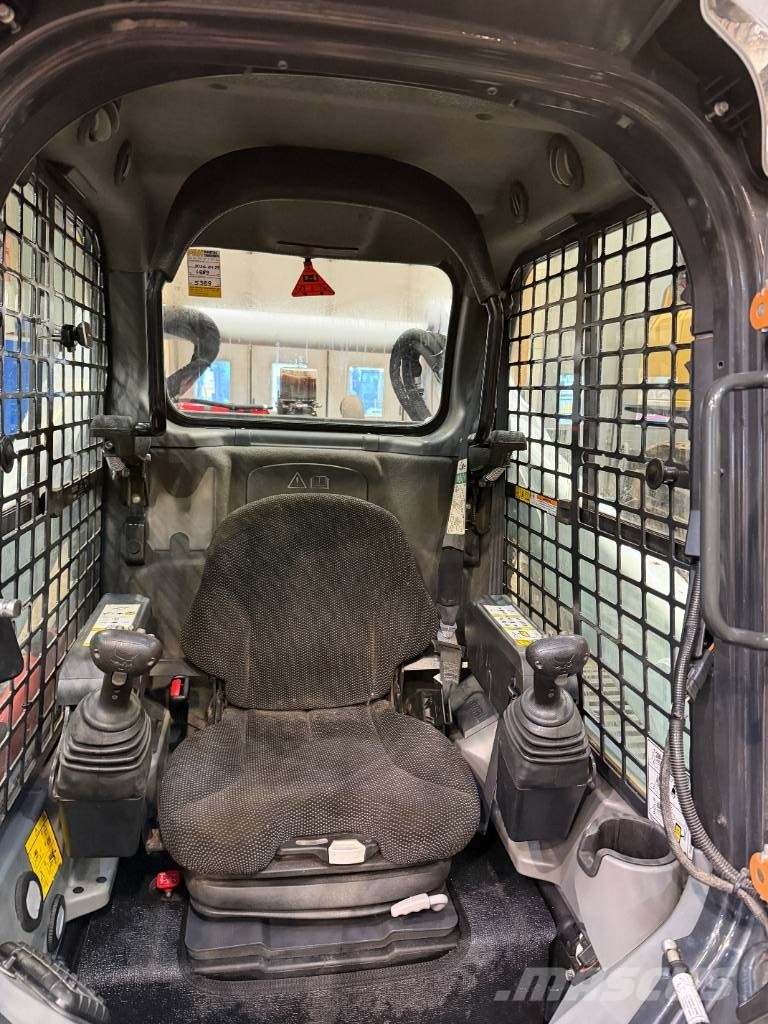 Bobcat T 770 Pásové nakladače