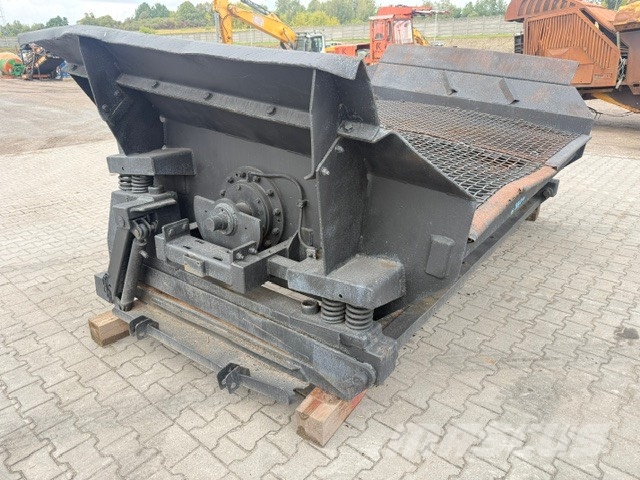 Extec KRATA ZASYPOWA WIBRACYJNA 自走式スクリーン