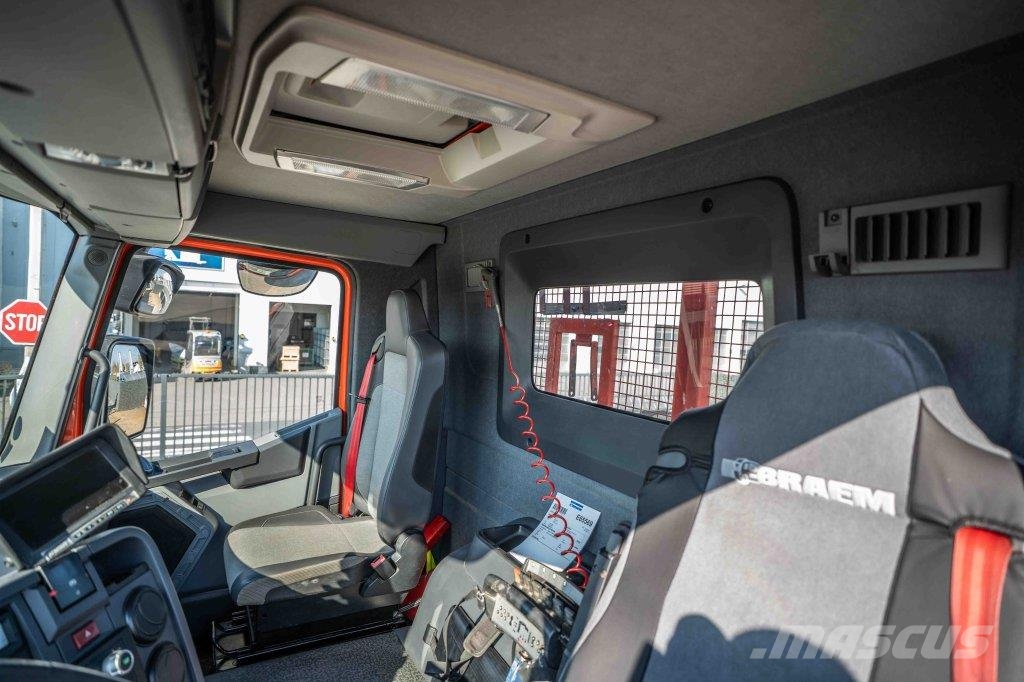 Renault K380 DXI -6x4+HIAB 21 T/m+4 EXT 平板式/側卸式卡車