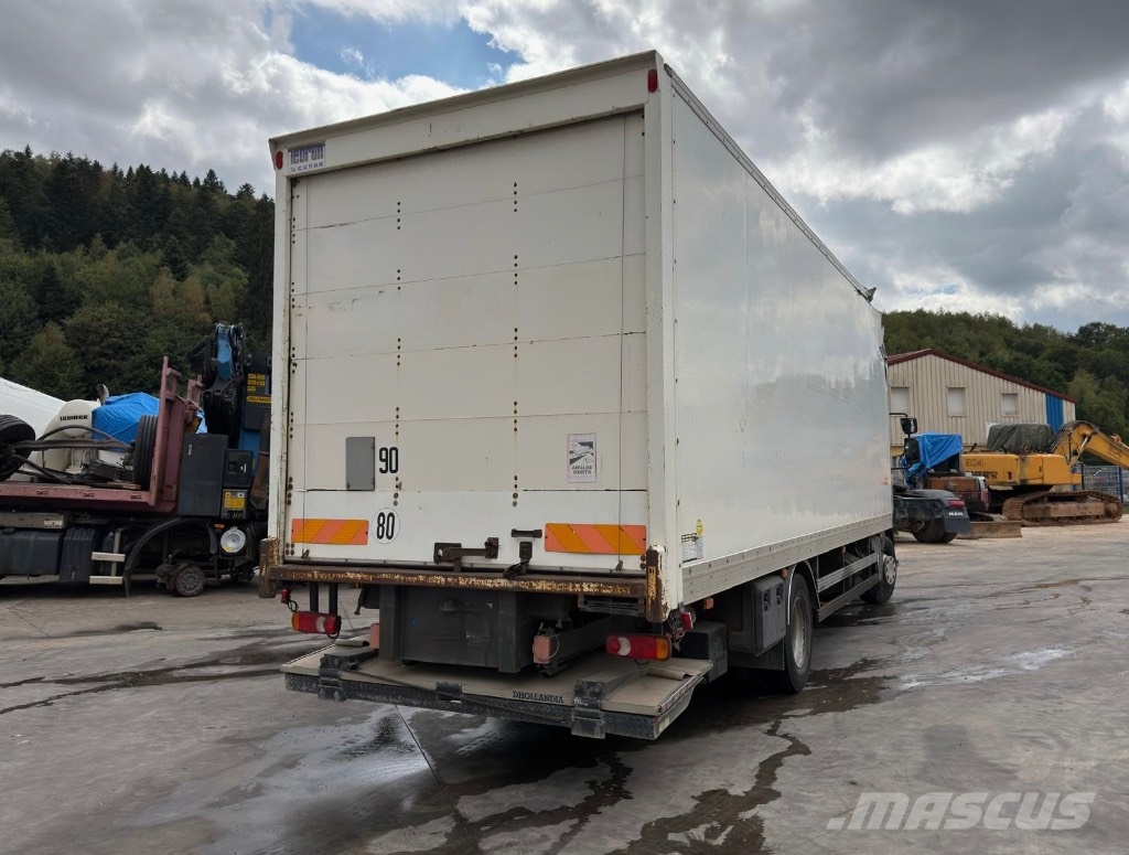 Renault D16 280  *ACCIDENTE*DAMAGED*UNFALL* Camiones caja cerrada