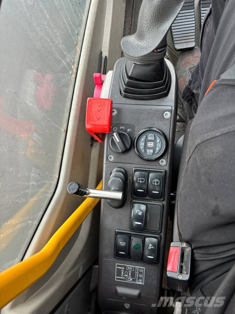 Volvo EW 140 D / Rototilt, Kärry, Rasvari, Lämmitin Bageri točkaši