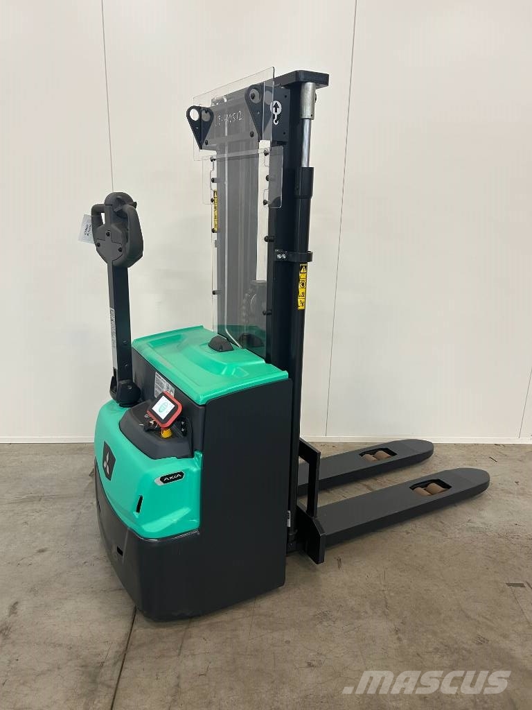 Mitsubishi SBP 14 N3 Pedestrian stackers