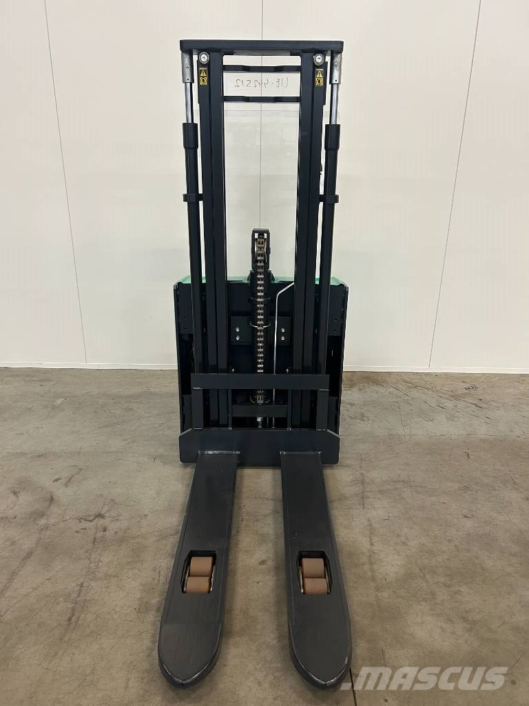 Mitsubishi SBP 14 N3 Pedestrian stackers