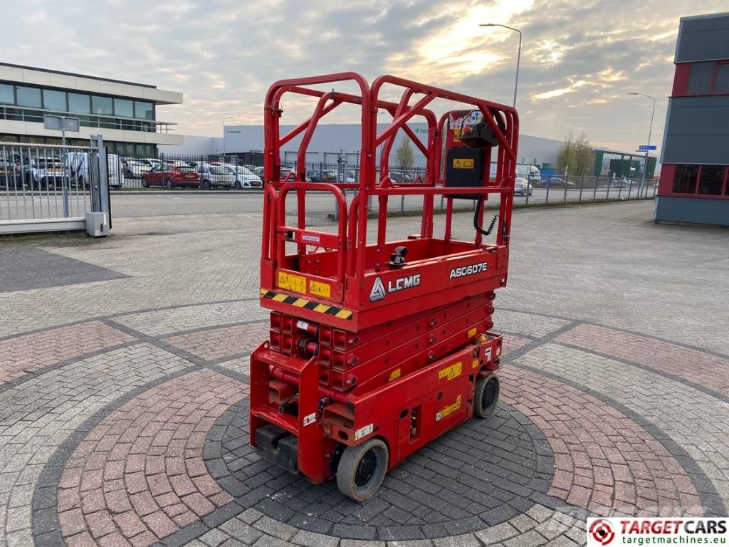 LGMG AS0607E Electric Scissor Work Lift 780cm Ножничные подъемники