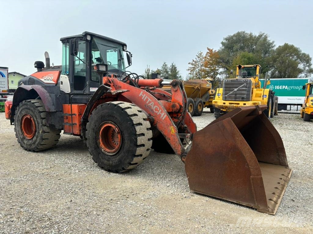 Hitachi ZW 220-6 Radlader