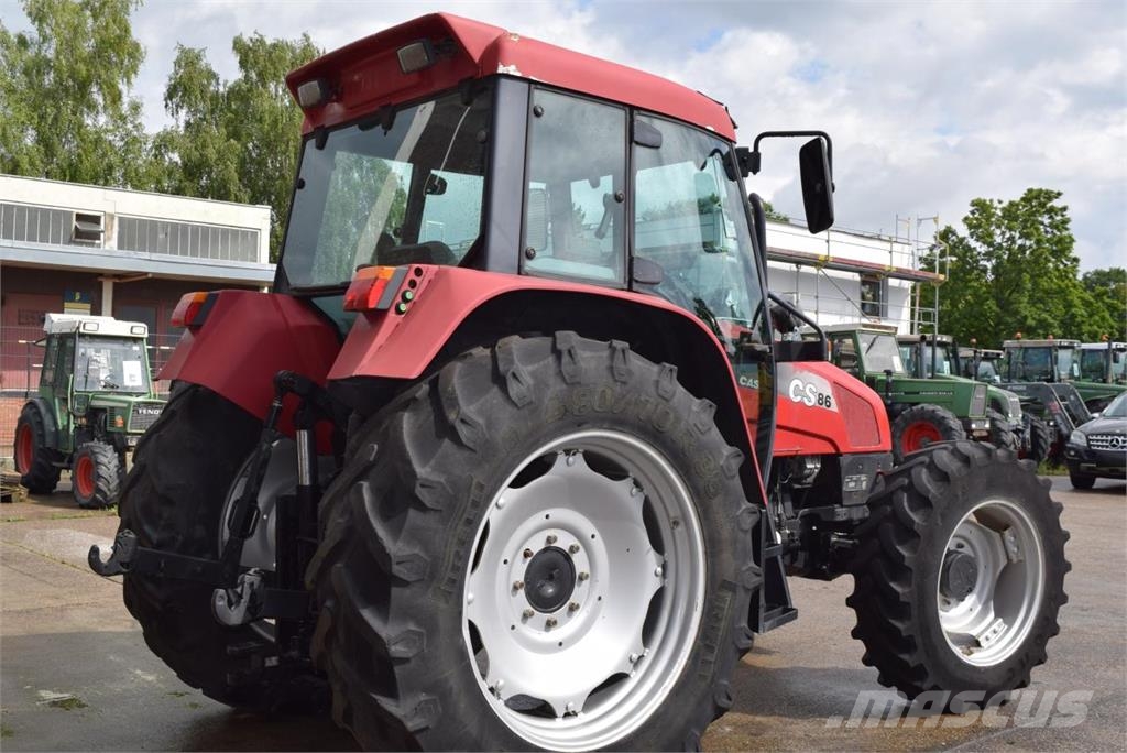 Case IH CS 86 Traktorji