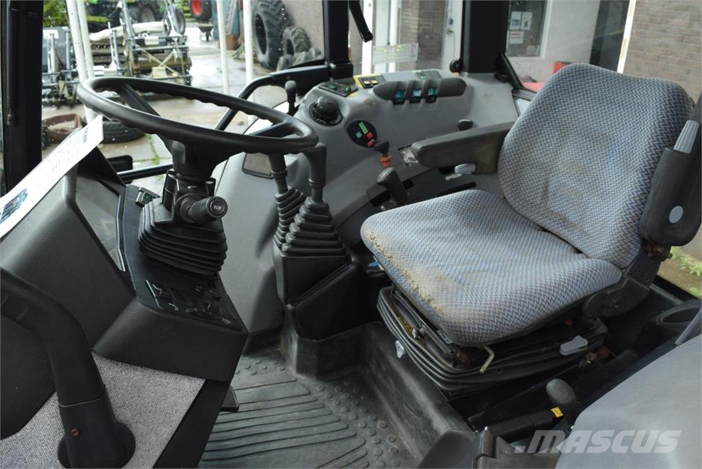 Case IH CS 86 Traktorji