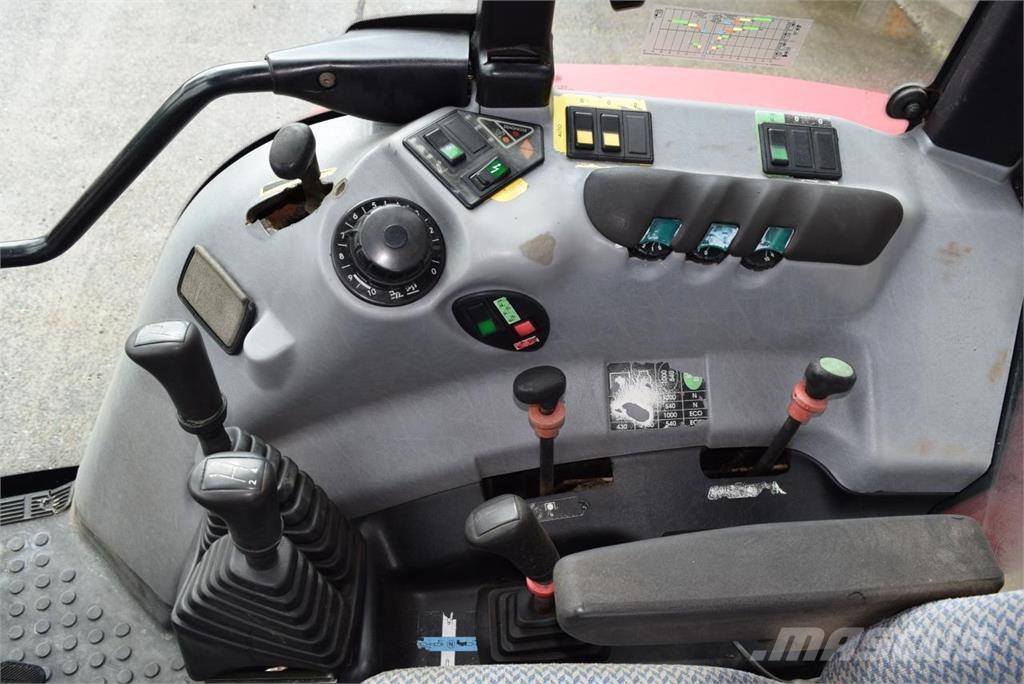 Case IH CS 86 Traktorji