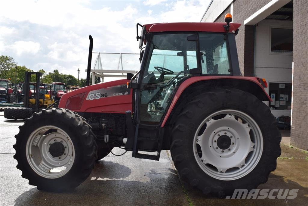 Case IH CS 86 Traktorji