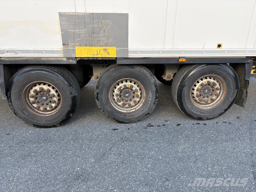 Schmitz Cargobull Trailer Reefer Double Stock Straight Semirremolques isotermos/frigoríficos