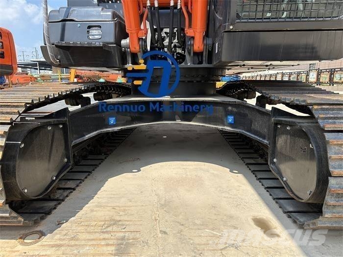 Hitachi ZX 200-3 Міні-екскаватори < 7т