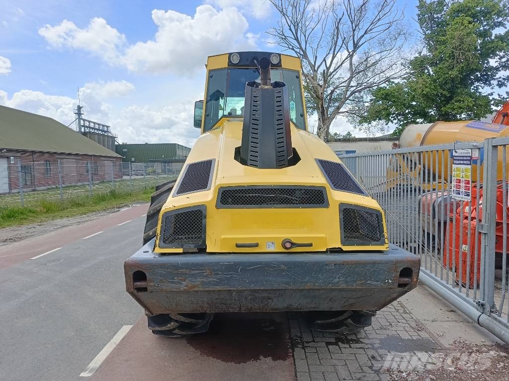 Bomag BW 213 D H-4 i wals roller compactor Tiivistyskoneet