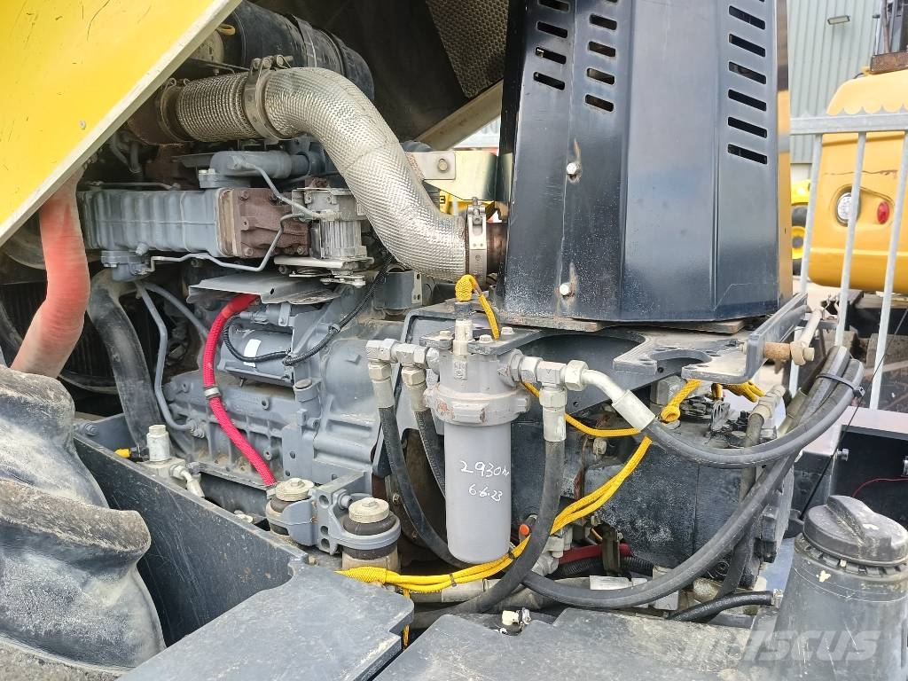 Bomag BW 213 D H-4 i wals roller compactor Tiivistyskoneet