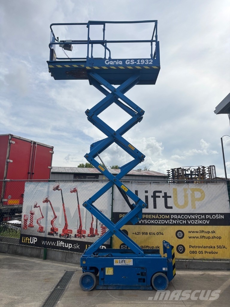 Genie GS 1932 Scissor lifts