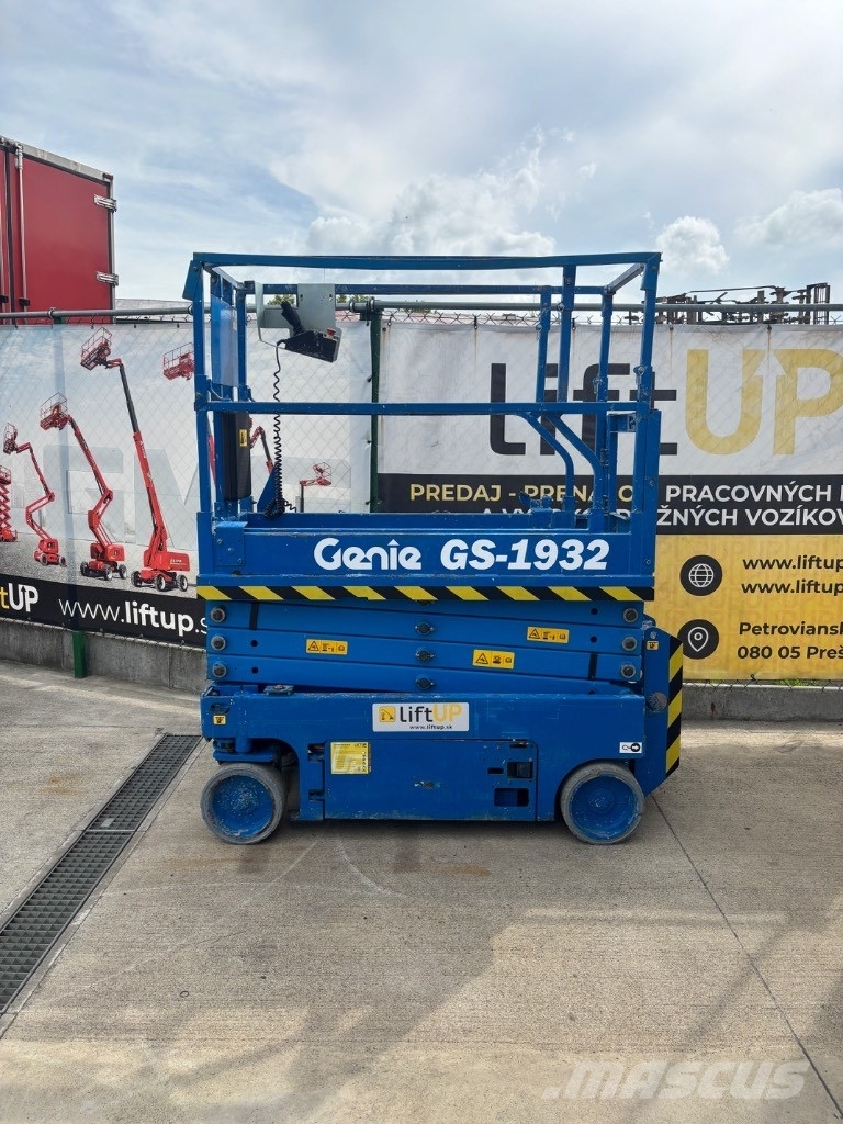 Genie GS 1932 Scissor lifts