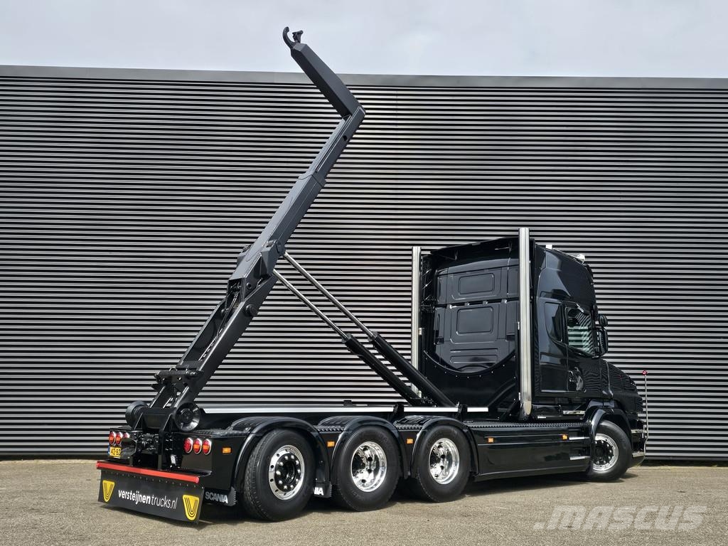 Scania T580 8x4*4 / TORPEDO / HOOKLIFT / ABROLKIPPER Abrollkipper