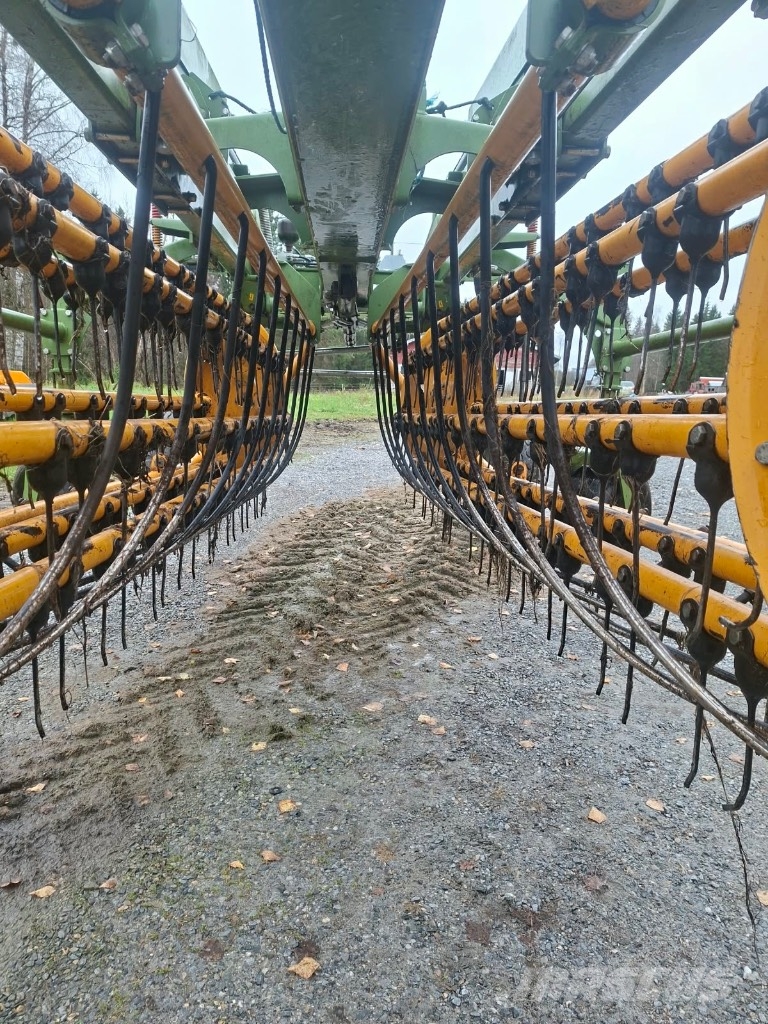 Elho V-Twin 750 Windrowers