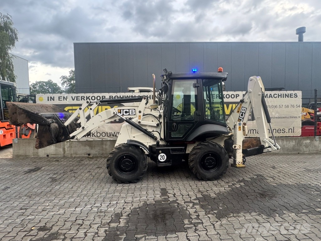JCB 2 CX Tractopelle