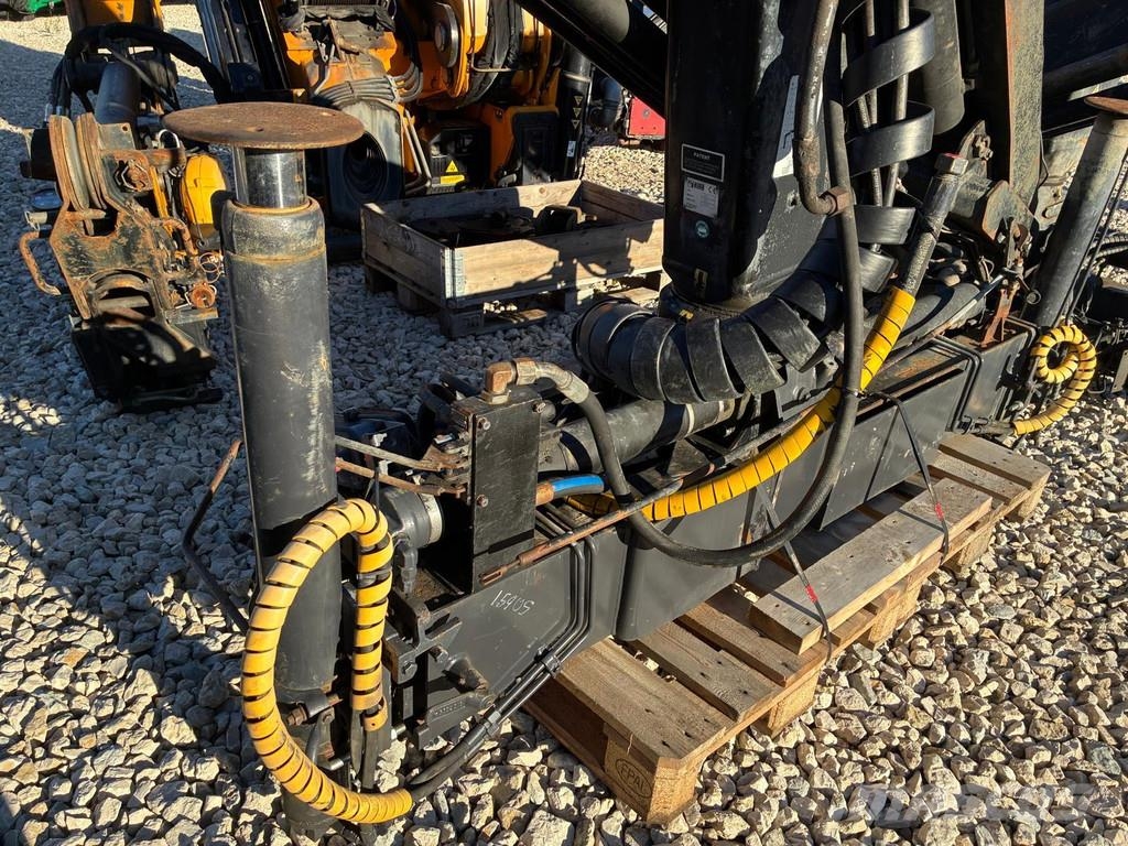 Hiab 085-2 Iekrāvēju krāni
