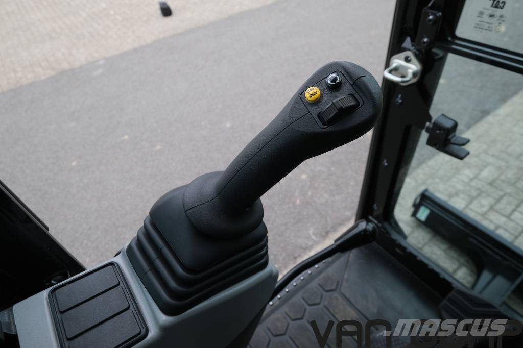 CAT 302.7 CR | 2023 | 298h | Airco | Mini ekskavatori < 7 t