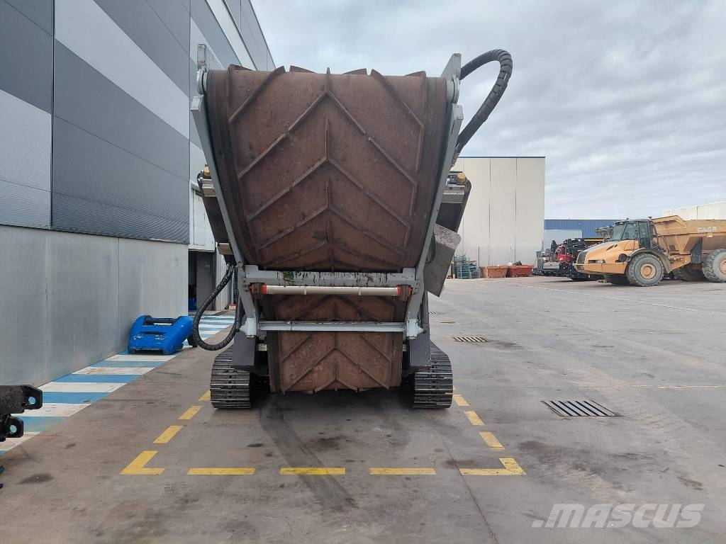 Eggersmann FORUS F38 PRECIO A CONSULTAR Mobila krossar