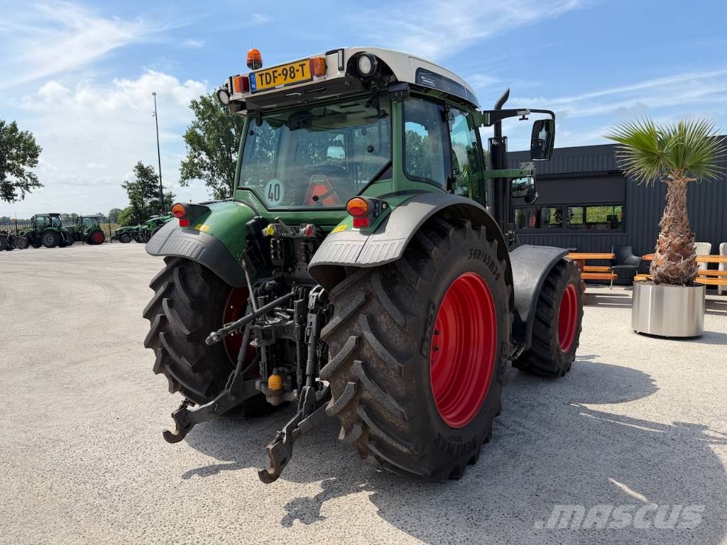 Fendt 210 Vario TMS Трактори