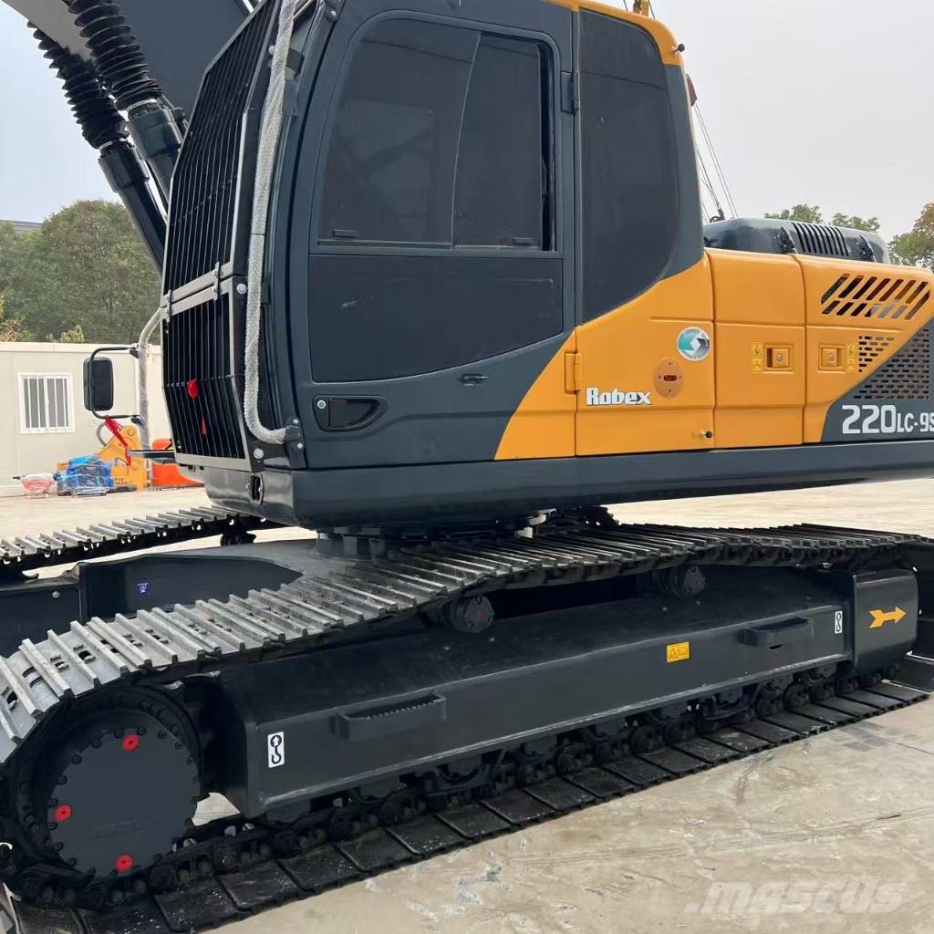 Hyundai 220lc-9s Midi bageri 7t – 12t
