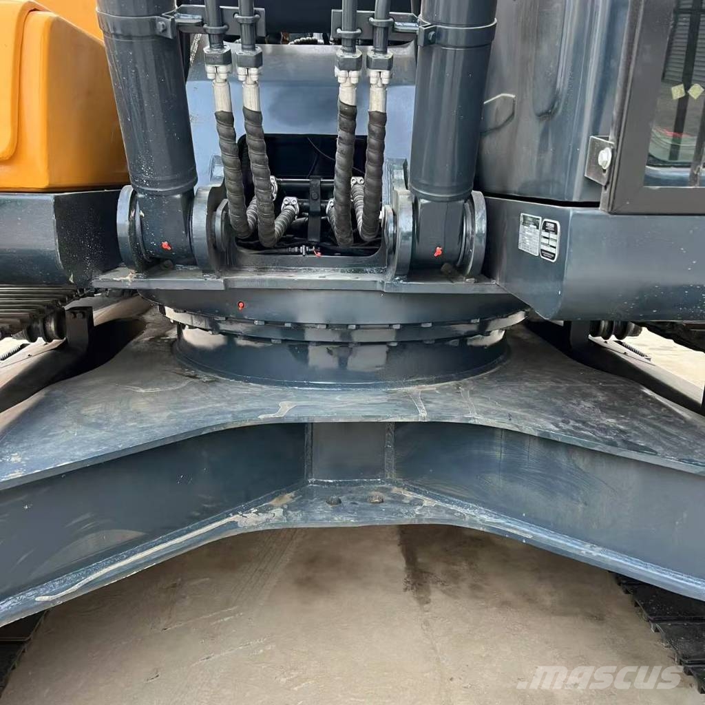 Hyundai 220lc-9s Midi bageri 7t – 12t