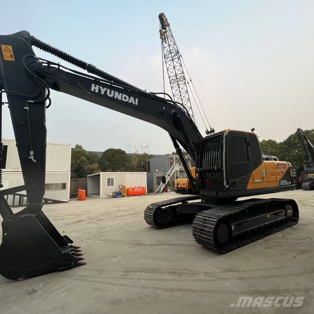 Hyundai 220lc-9s Midi bageri 7t – 12t