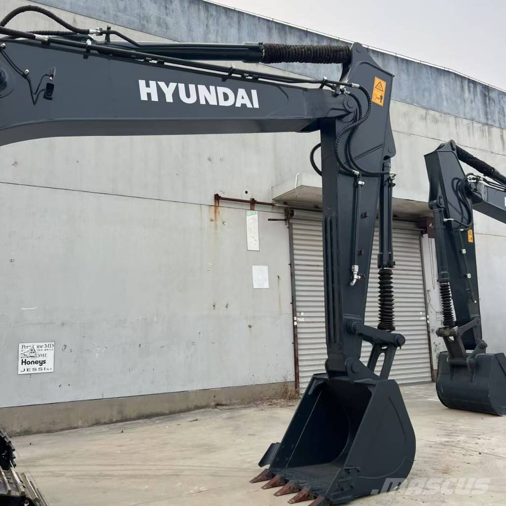 Hyundai 220lc-9s Midi bageri 7t – 12t