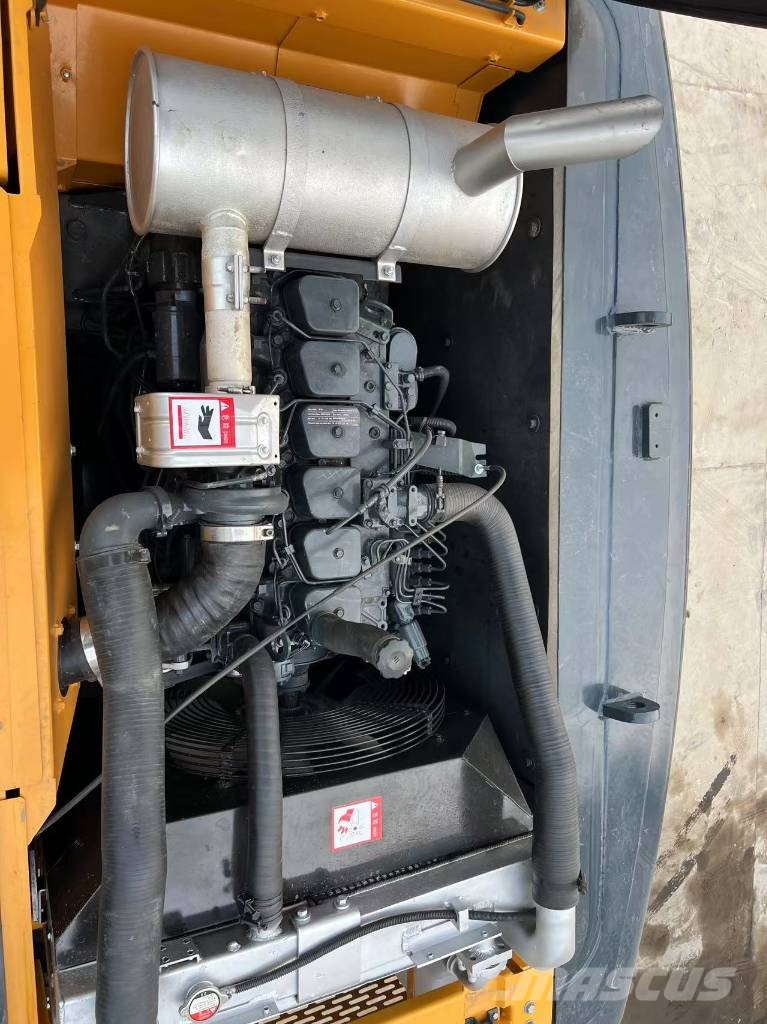Hyundai 220lc-9s Midi bageri 7t – 12t