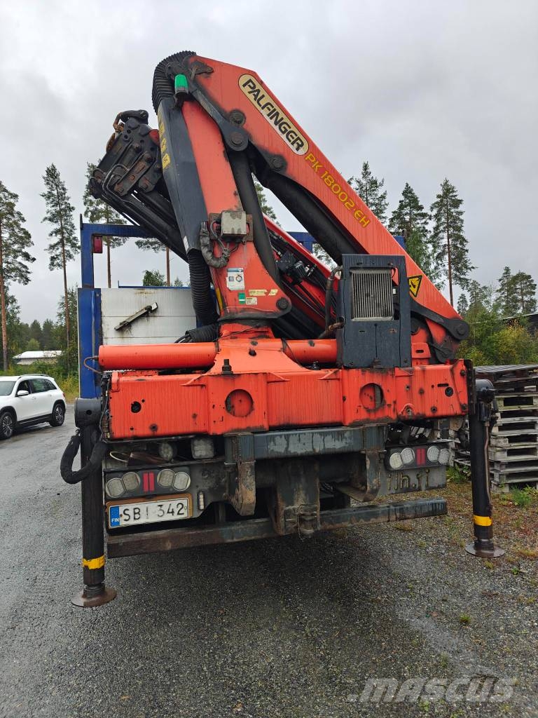 Sisu E 12 Kamioni-šasije