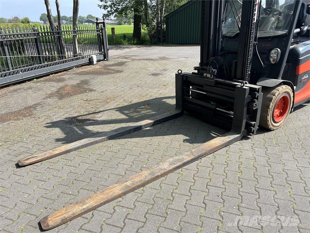 Linde E45 Elmotviktstruckar