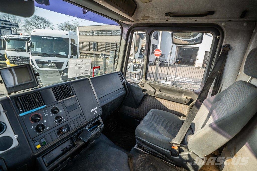 MAN FE 33.414 BB 6x6 Hook lift trucks