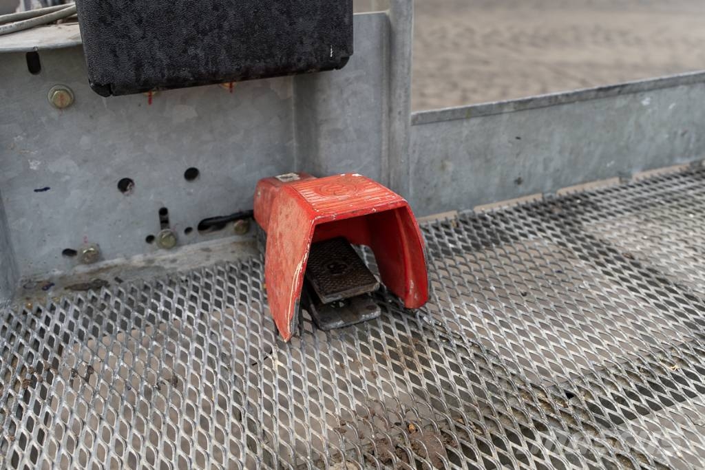 Manitou 200 ATJ Knikarmhoogwerkers