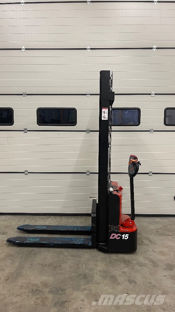 Heli CDD15J Li-ion Pinontavaunu Pedestrian stacker