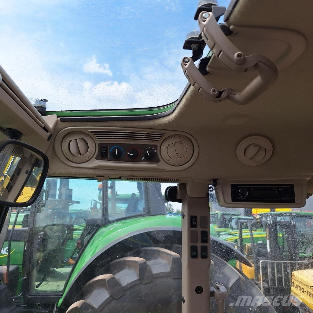John Deere 5100M Tractoren