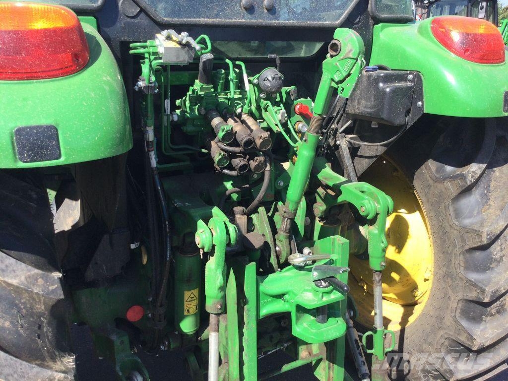 John Deere 5100M Tractoren