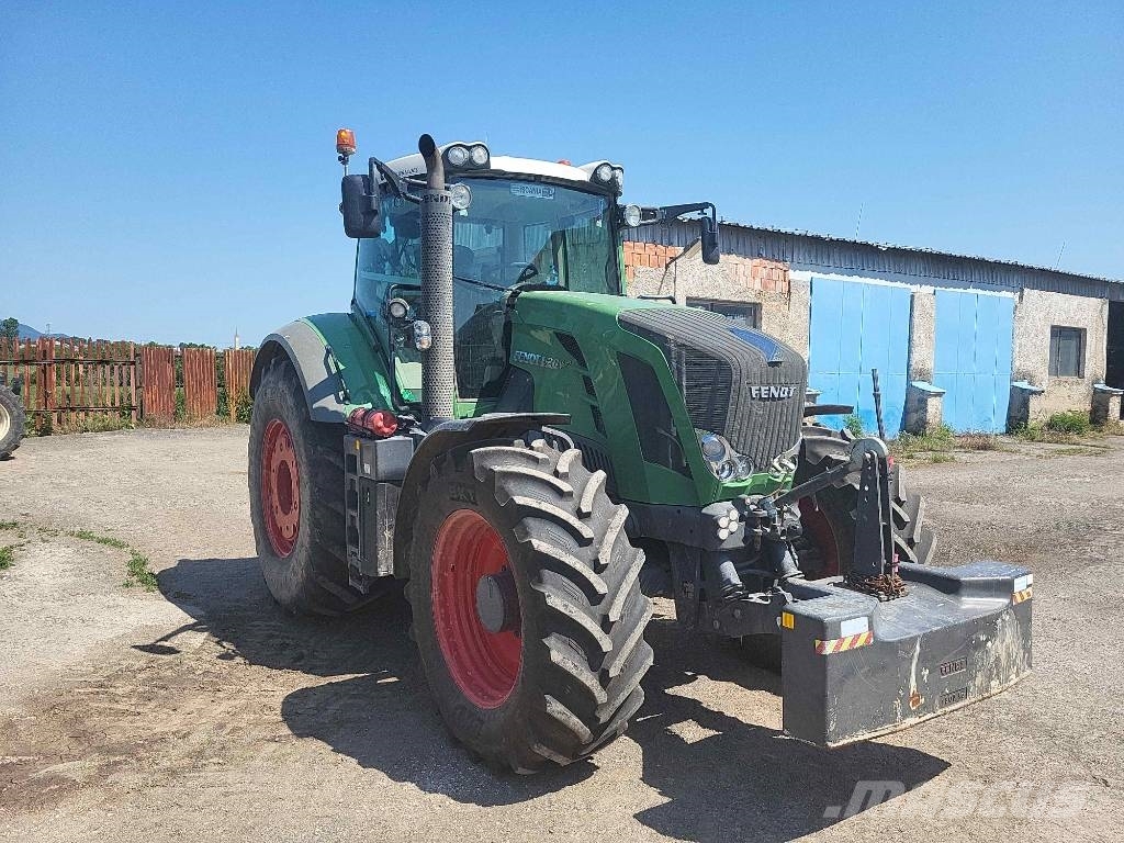 Fendt 828 Vario SCR Profi Tracteur