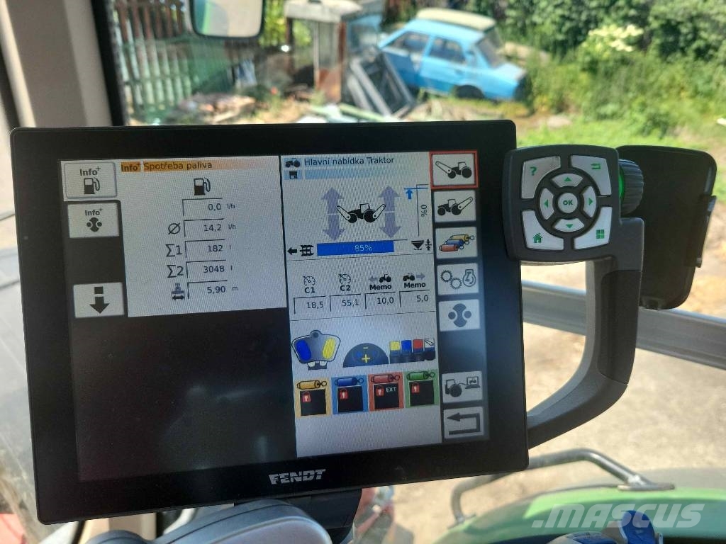 Fendt 828 Vario SCR Profi Tracteur