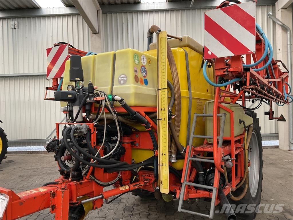 Douven 4000l Getrokken spuitmachines