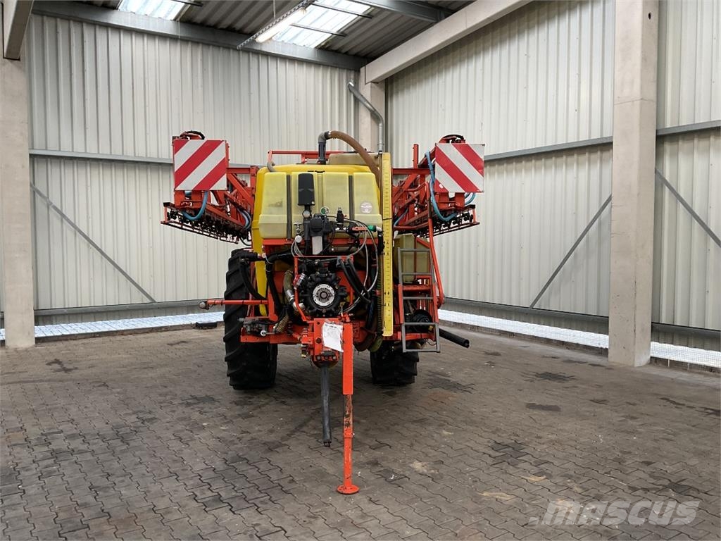 Douven 4000l Getrokken spuitmachines